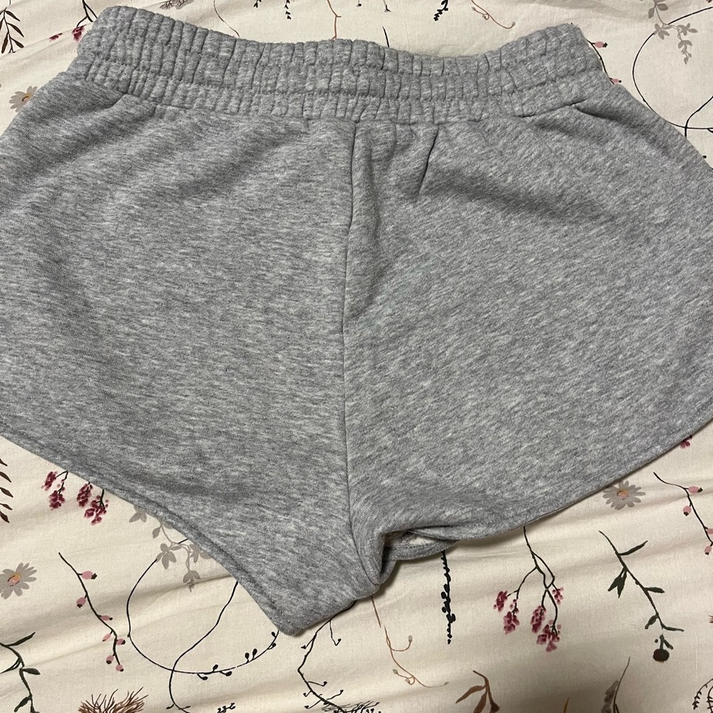 Michael Kors Pride Collection Shorts - Picture 5 of 8
